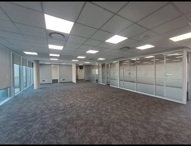 635M² OFFICE FOR SALE IN ILLOVO